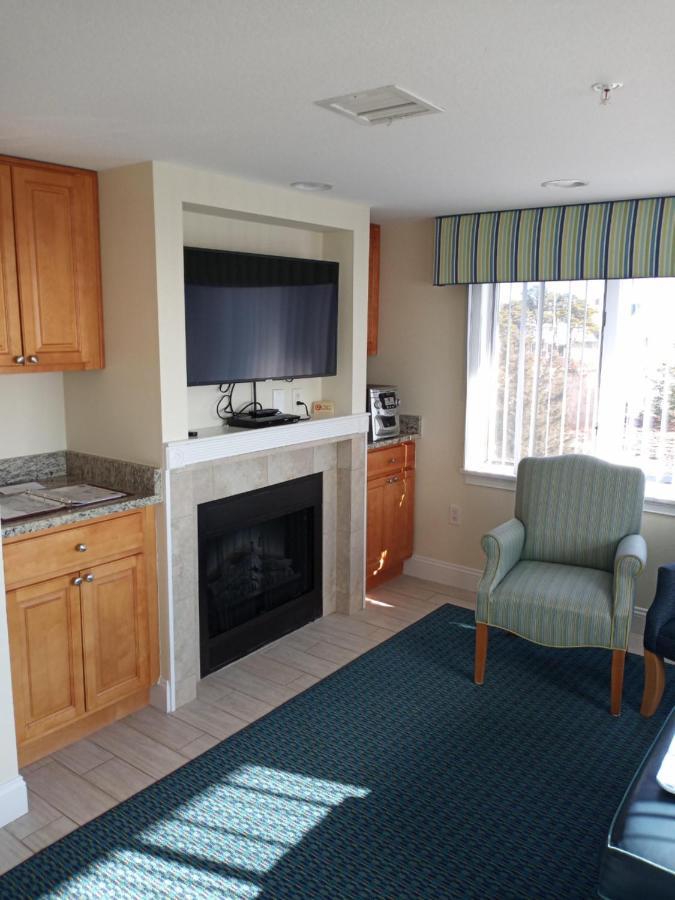 Ocean Club On Smuggler's Hotel South Yarmouth
